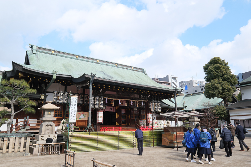 【梅田景點推薦】2025大阪梅田一日遊行程！藍天大廈、摩天輪、阪急百貨攻略