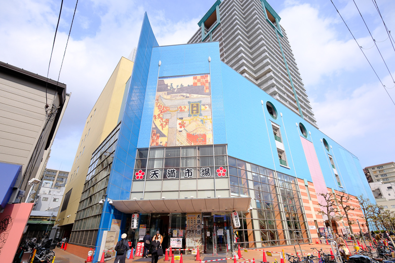 【梅田景點推薦】2025大阪梅田一日遊行程！藍天大廈、摩天輪、阪急百貨攻略