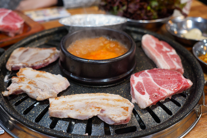 荒謬的生肉