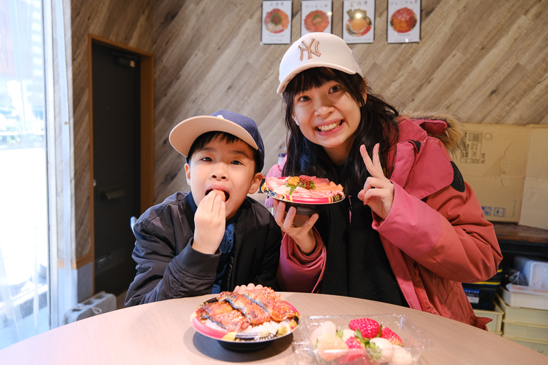 【大阪】木津市場：Top8必吃美食攤位推薦！海鮮丼、鰻魚飯＆超市溫泉全攻略