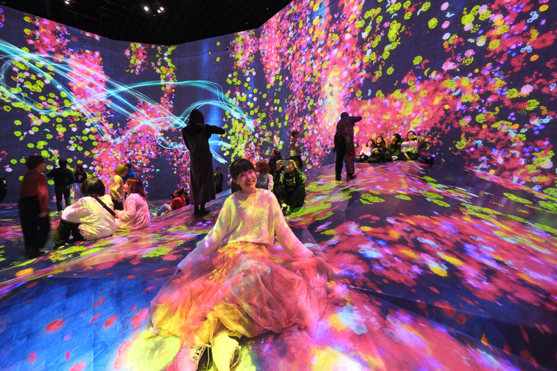 【東京】teamLab Borderless麻布台之丘：華麗