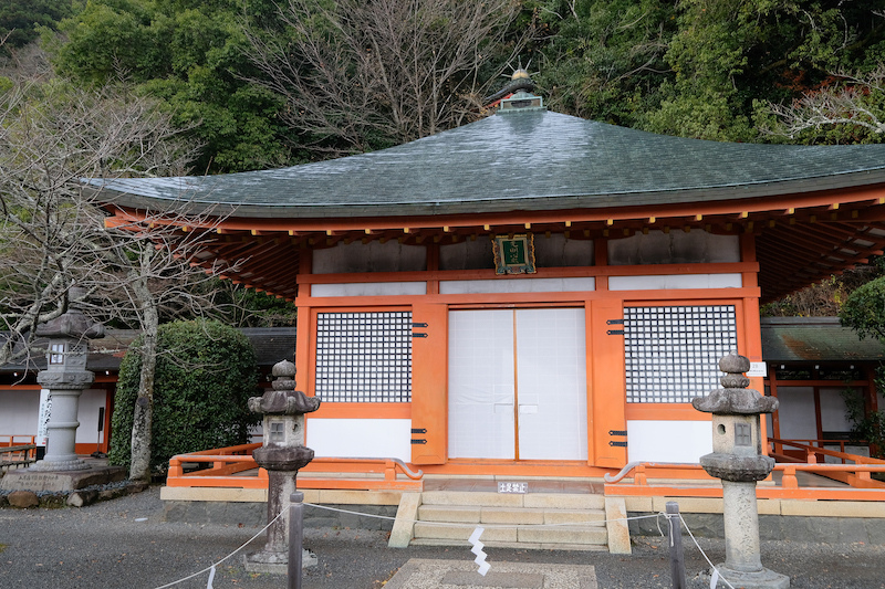 【京都楓葉景點】鞍馬寺：經典天狗必拍！門票、交通搭纜車上山最