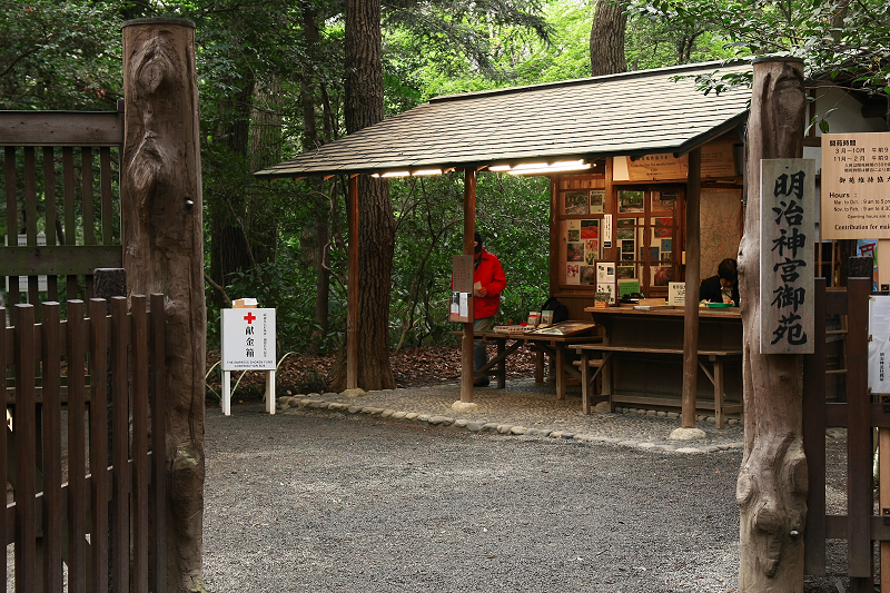 【東京】明治神宮：鳥居御守景點地圖、交通美食＆附近景點一日遊