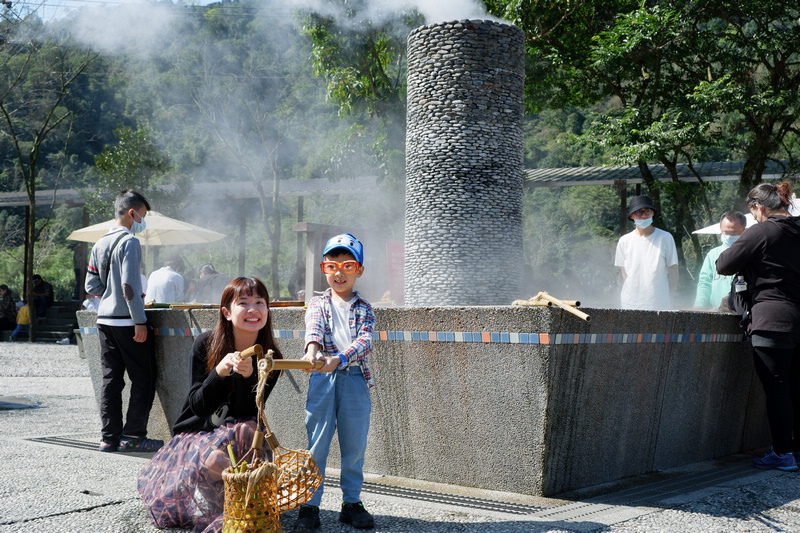 【宜蘭】清水地熱公園：超夯溫泉煮蛋＆湯屋泡湯！價目表、菜單食