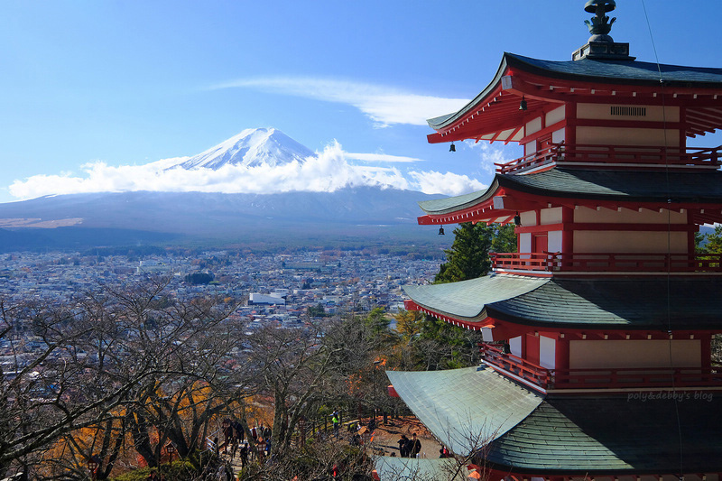 【河口湖】新倉富士淺間神社：絕美富士山景色！忠靈塔、鳥居櫻花