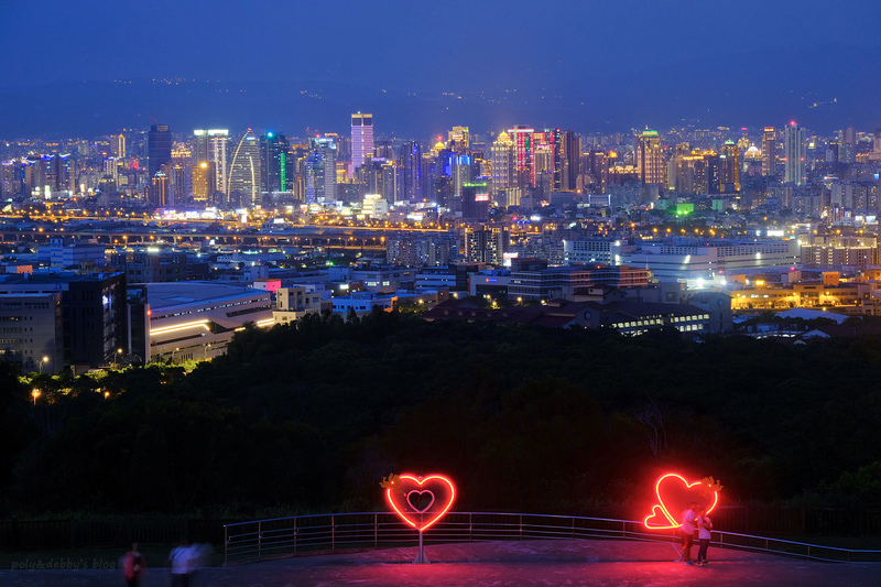 【台中】望高寮夜景公園：台中版函館夜景！日出跨年＆恐怖鬼故事彙整