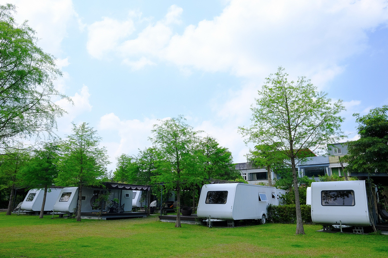 【宜蘭】梅花湖風景區：腳踏車環湖超愜意！露營車、美食＆附近景