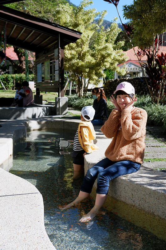 【台中】谷關景點一日遊：溫泉公園、明治老街、吊橋步道＆美食交