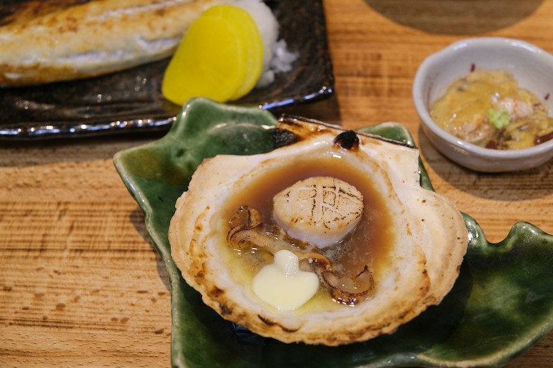 【札幌】二條市場大磯：菜單必吃海鮮丼！帝王蟹海膽鮭魚卵美味三