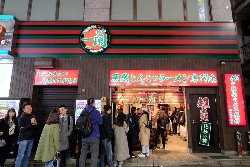 【東京】新宿歌舞伎町一番街：牛郎價格拉客＆美食景點，情色場所