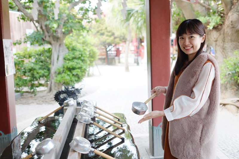 【沖繩】波上宮：海灘上的絕美神社！交通停車、書包御守＆最佳拍