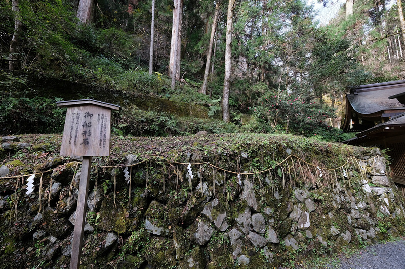 【京都】貴船神社：冬天白雪超美！秋天楓葉、點燈時間必去 (含