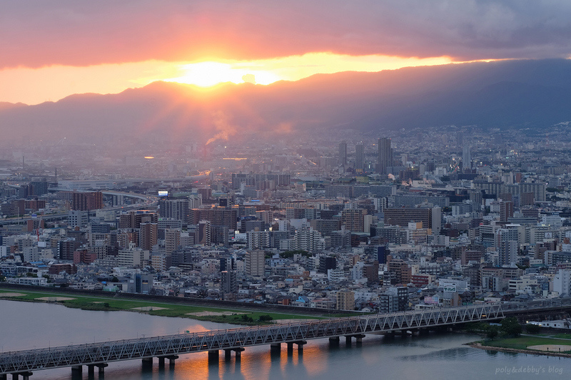 【大阪】梅田藍天大廈空中庭園展望台：夜景藍光地板超浪漫，門票