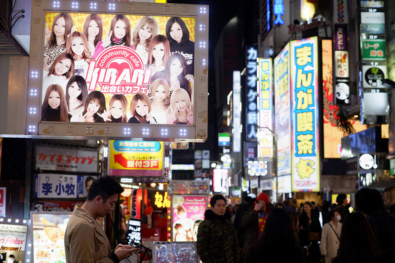 【東京】新宿歌舞伎町一番街：牛郎價格拉客＆美食景點，情色場所