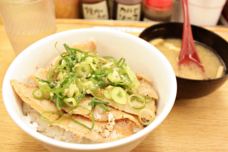 ［食記篇］ 東京：連鎖的平價美味☆松屋