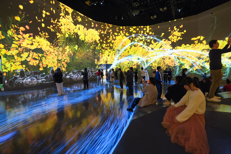 【東京】teamLab Borderless麻布台之丘：華麗