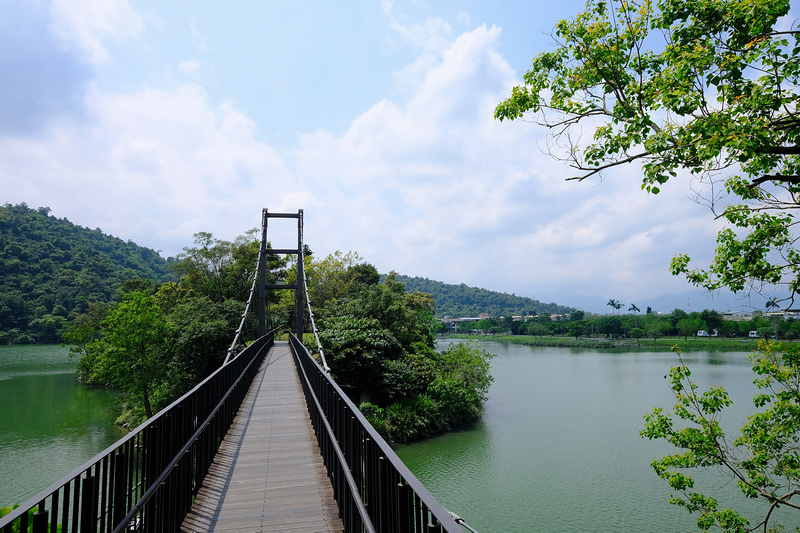 【宜蘭】梅花湖風景區：腳踏車環湖超愜意！露營車、美食＆附近景