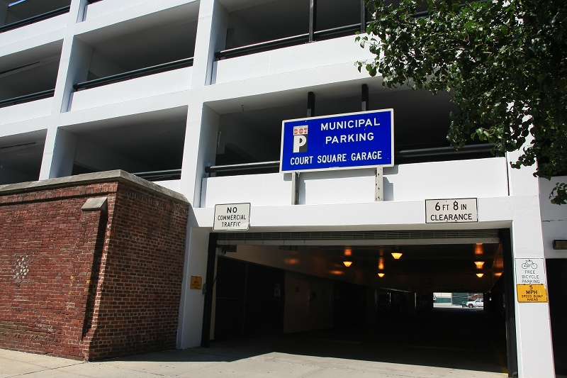 ［停車篇］ 紐約：昂貴中找便宜☆Court Square Municipal Parking Garage