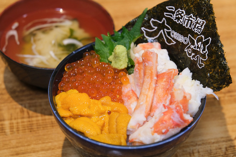 【札幌】二條市場大磯：菜單必吃海鮮丼！帝王蟹海膽鮭魚卵美味三組合