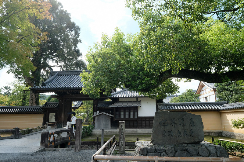 【京都】金閣寺：金碧輝煌一休和尚場景！必看重點、御守＆門票交