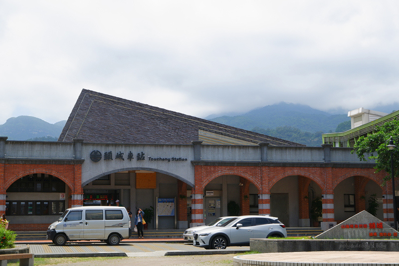 【宜蘭】頭城老街玩樂地圖：彩繪牆、藝術巷、財神龜＆美食停車全