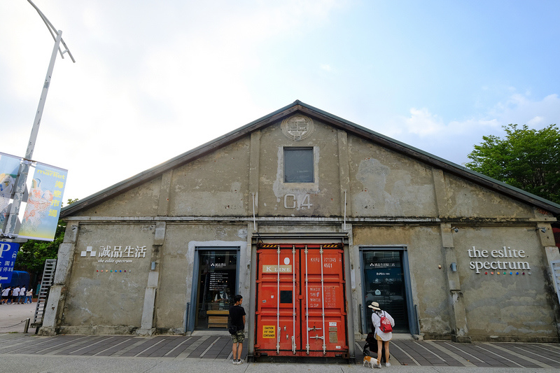 【高雄】駁二藝術特區怎麼玩介紹：捷運必看景點地圖＆美食餐廳展