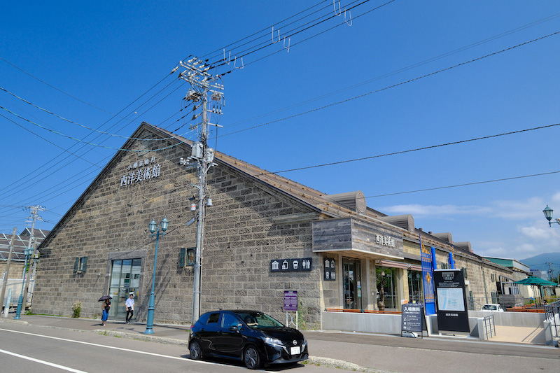 【北海道】小樽運河：搭遊覽船、看夜景、逛商店街，冬天點燈超漂