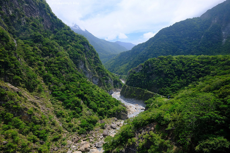 【花蓮太魯閣】布洛灣山月吊橋：離溪谷落差最大吊橋！免預約申請