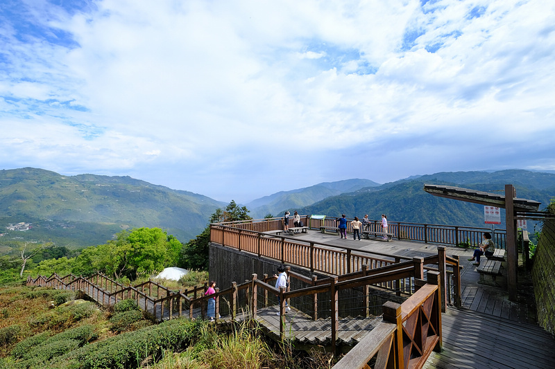 【嘉義梅山】太興岩步道：秘境景觀茶園下車秒到！入口交通＆附近景點推薦