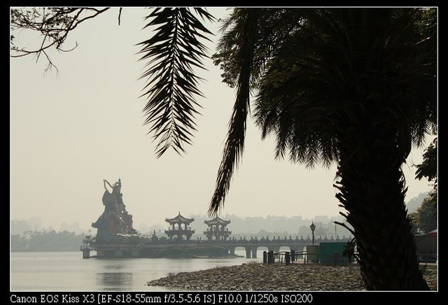 ［Kaohsiung／Zuoing］：蓮池潭風景區（孔廟、春秋閣和龍虎塔）