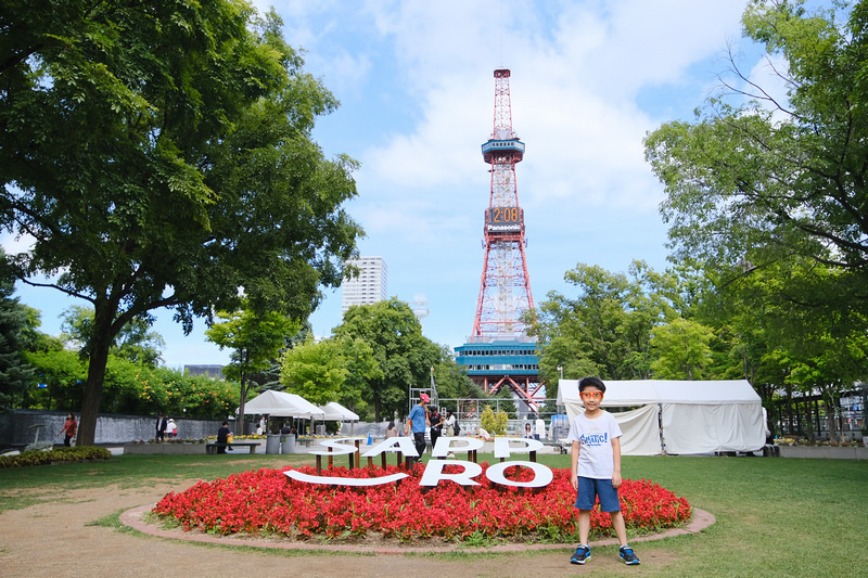 【札幌】大通公園：都市綠洲超熱鬧！必去雪祭啤酒節＆烤玉米好好