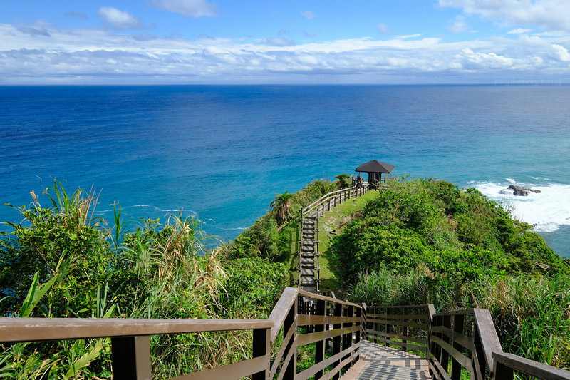 【花蓮豐濱】大石鼻山步道：輕鬆眺望無邊際海景！飛魚卵香腸也是