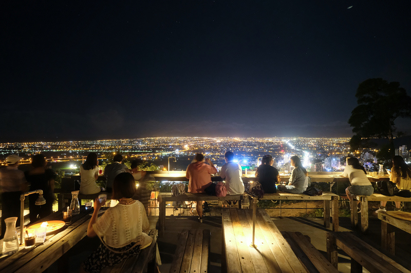 【宜蘭】空ㄟ農場(空ㄟ咖啡)：百萬礁溪夜景美翻天！接駁車交通