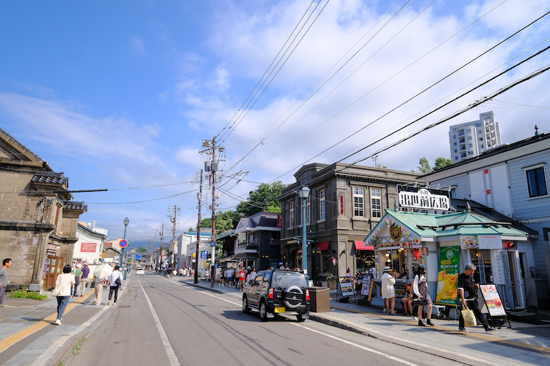 【北海道】小樽運河：搭遊覽船、看夜景、逛商店街，冬天點燈超漂