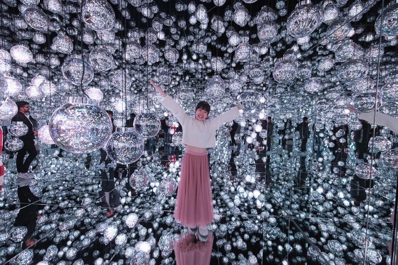 【東京】teamLab Borderless麻布台之丘：華麗