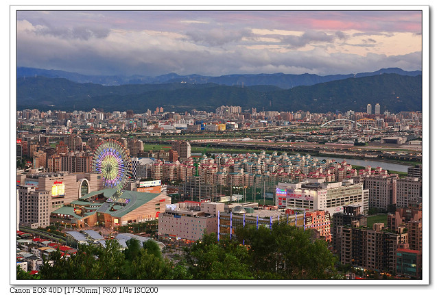 ［士林區］：絕佳夜景劍南山