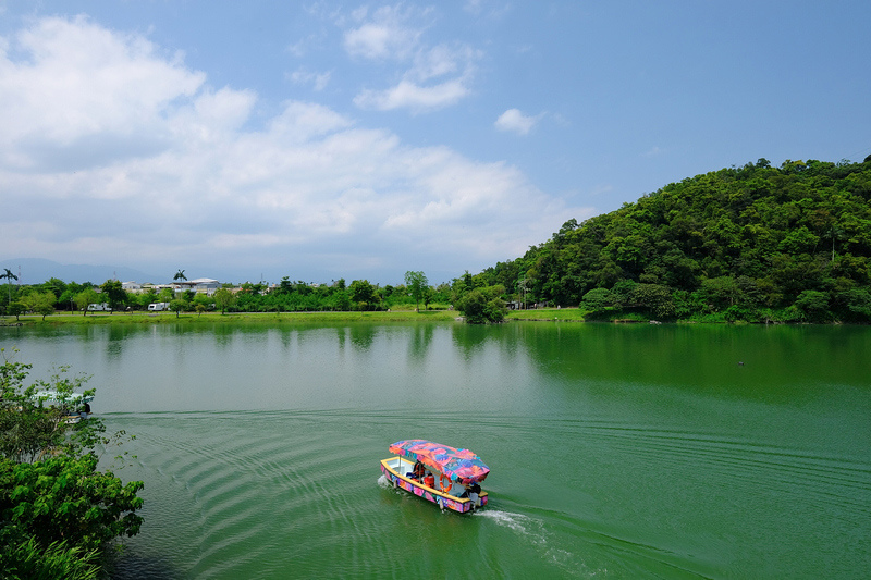 【宜蘭】梅花湖風景區：腳踏車環湖超愜意！露營車、美食＆附近景