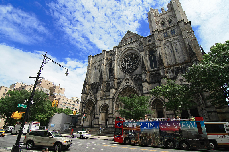 ［遊記篇］ 紐約：極大哥德式建築☆聖約翰大教堂（The Cathedral Church of St.John the Divine）