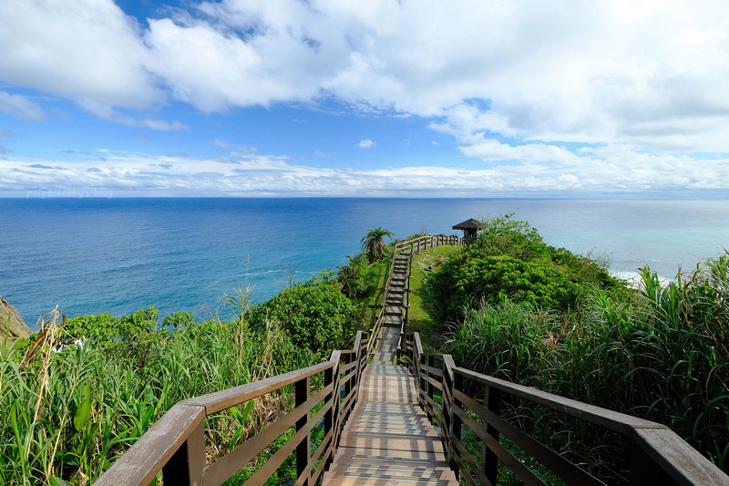 【花蓮豐濱】大石鼻山步道：輕鬆眺望無邊際海景！飛魚卵香腸也是