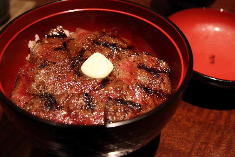 ［食記篇］ 東京：銷魂牛排丼☆赤坂津つ井